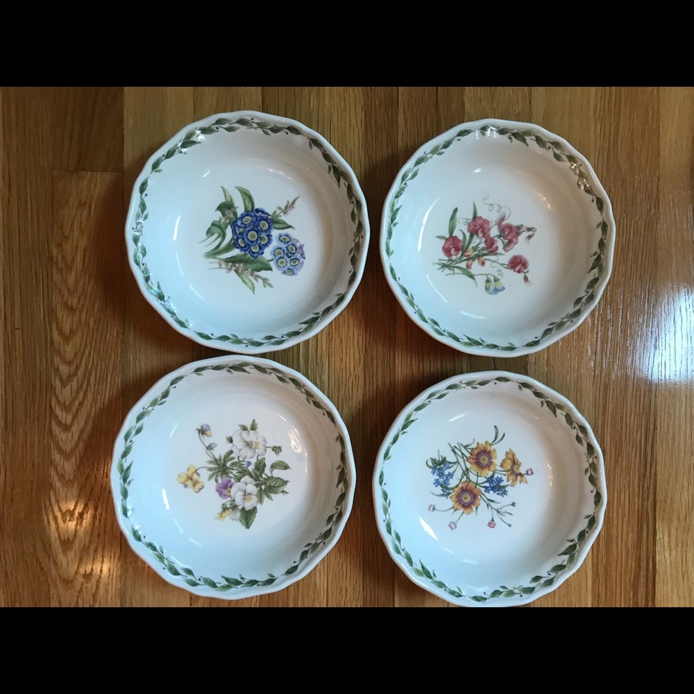 Noritake Gourmet Garden set of dishes